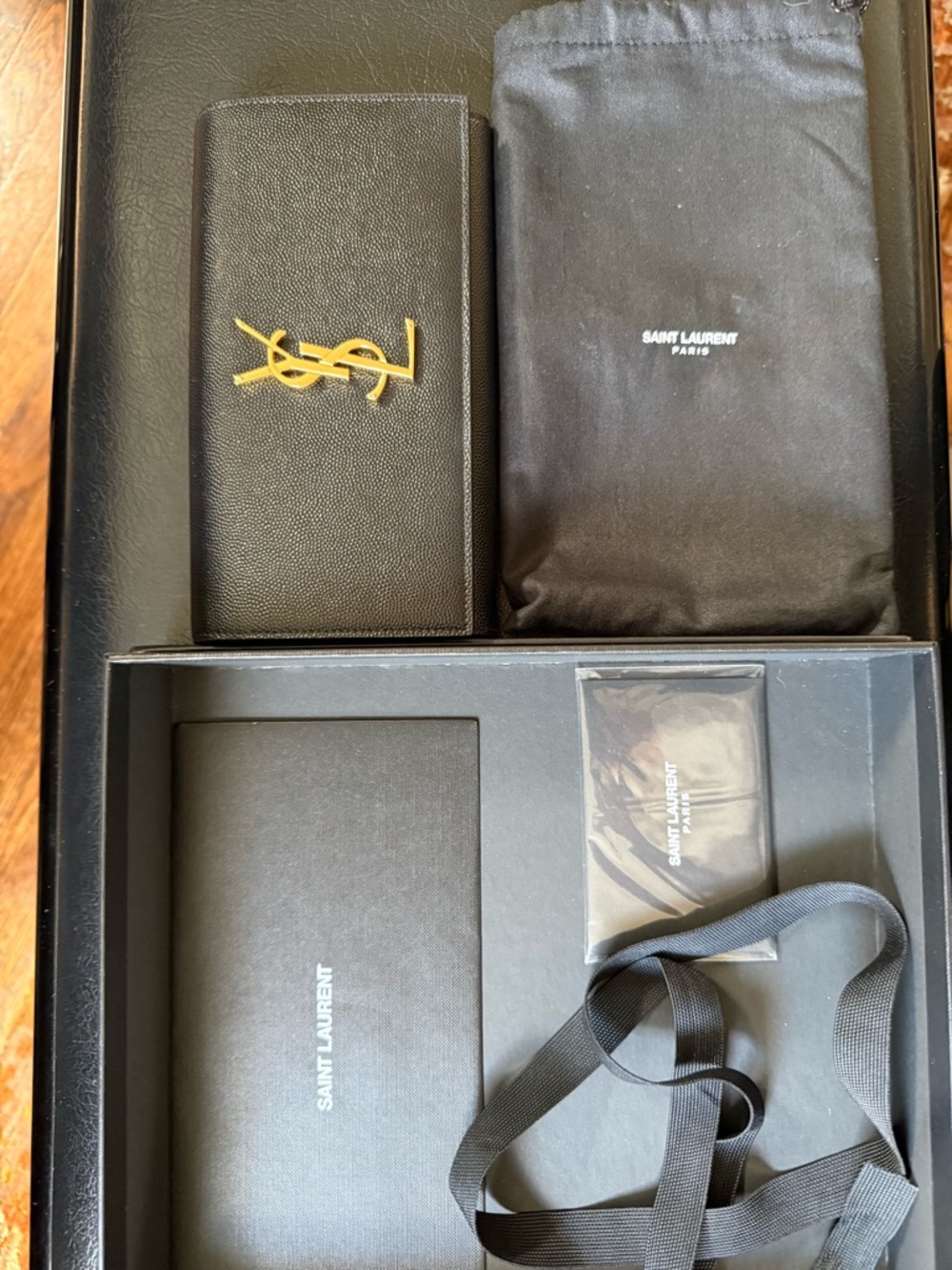 Saint Laurent Black Leather Wallet with Gold YSL Monogram - Picture 7 of 9